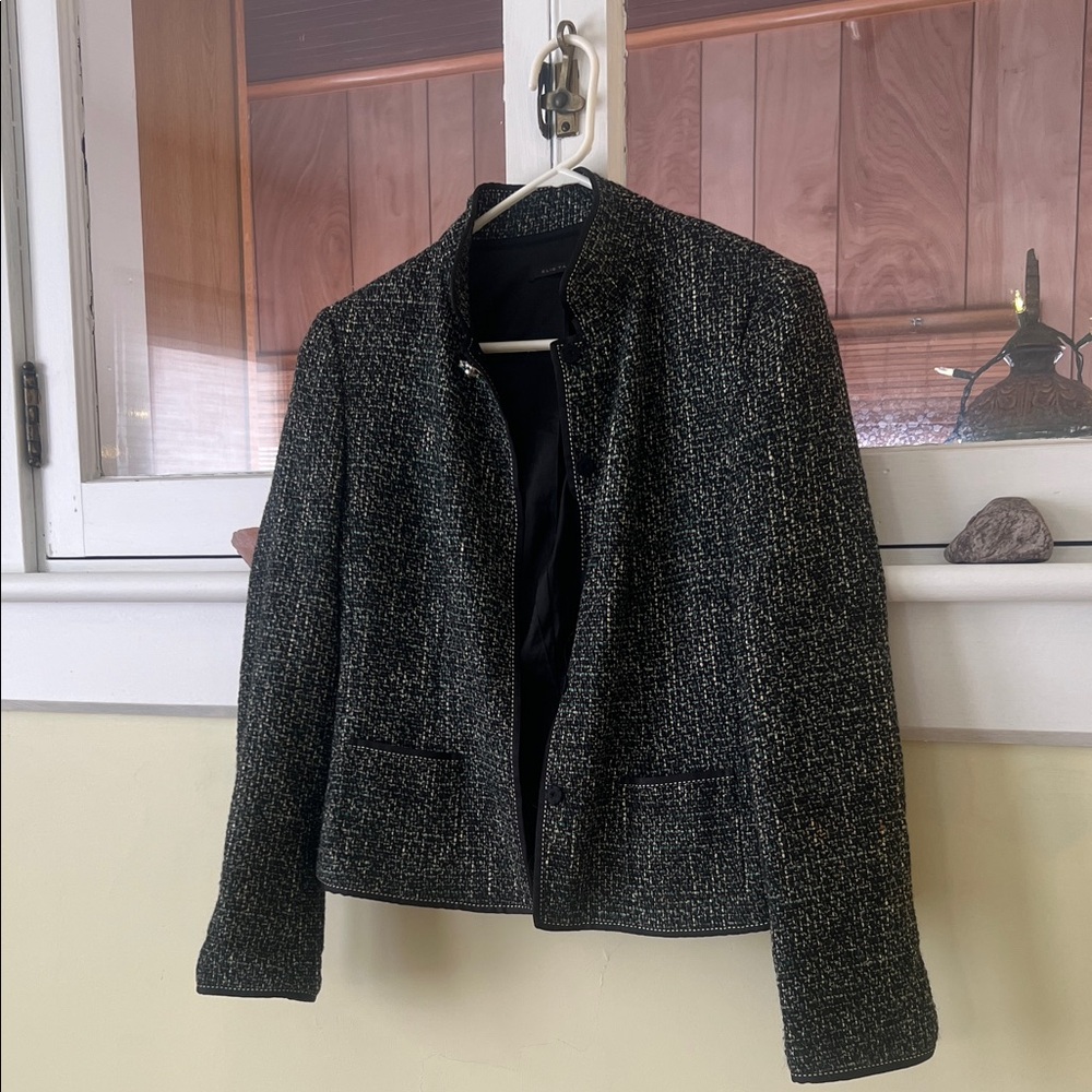 Elie Tahari Black Tweed Blazer